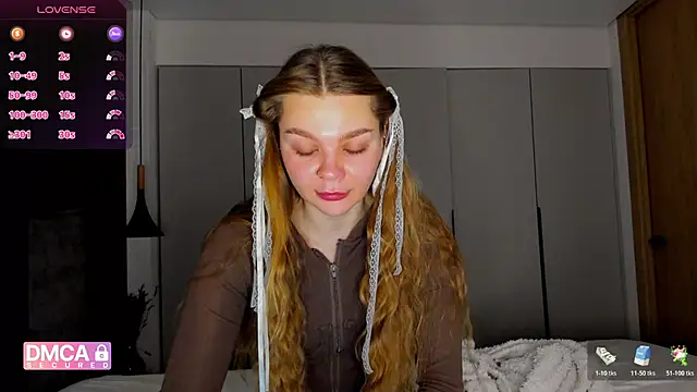 Molly sweetie online show from January 10, 7:10 am