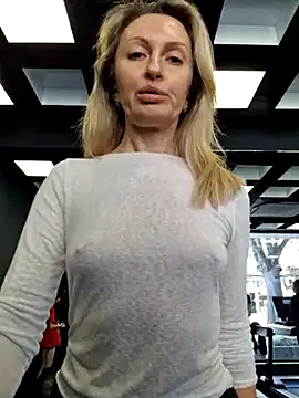 Miss    Mia  online show from February 23, 11:33 am