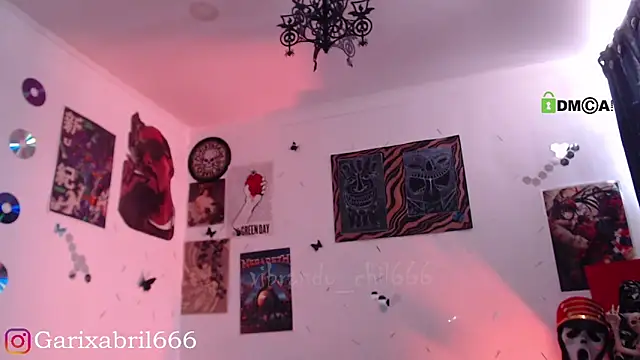 Snapshot of abril666 chatting on January 8, 4:11 pm abril666 online show from January 8, 4:11 pm
