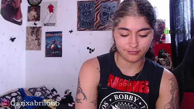 Snapshot of abril666 chatting on January 13, 6:38 pm abril666 online show from January 13, 6:38 pm