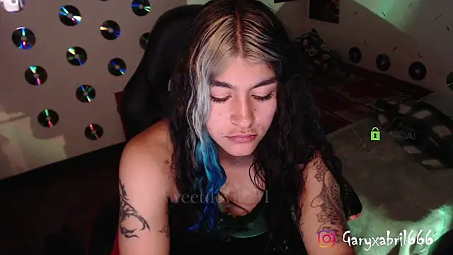 Snapshot of abril666 chatting on February 1, 1:34 am abril666 online show from February 1, 1:34 am