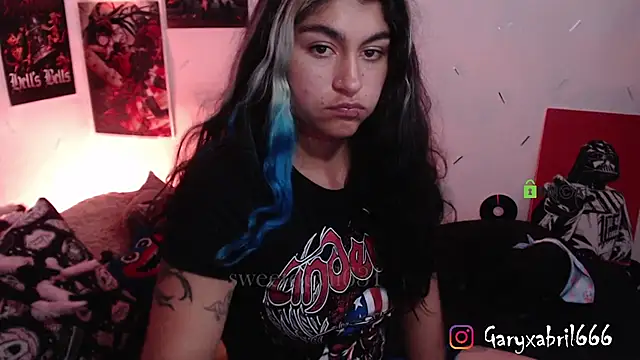 Snapshot of abril666 chatting on March 18, 8:59 pm abril666 online show from March 18, 8:59 pm