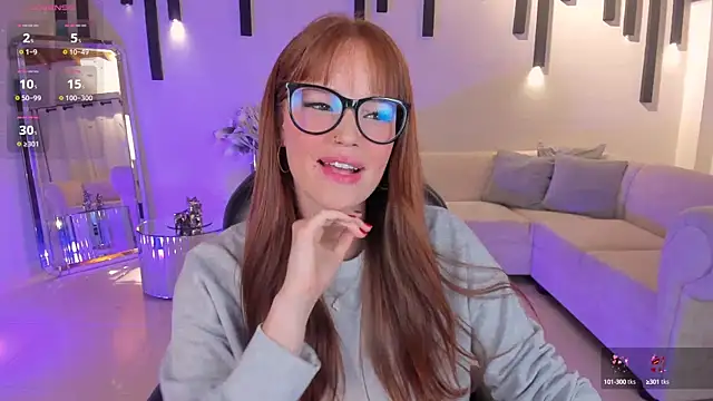 CorinneRusso online show from February 27, 3:58 am