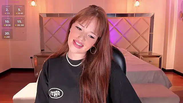 CorinneRusso online show from March 13, 4:27 am