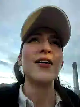  Lalaa online show from December 22, 10:25 pm