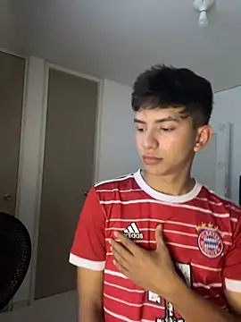 Leonarrrd 01 online show from December 11, 2:52 am