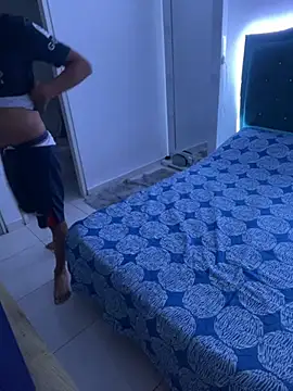 Leonarrrd 01 online show from March 13, 2:16 am