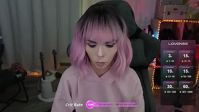 Snapshot of Kerry_Kirk chatting on November 4, 9:03 pm Kerry Kirk online show from November 4, 9:03 pm