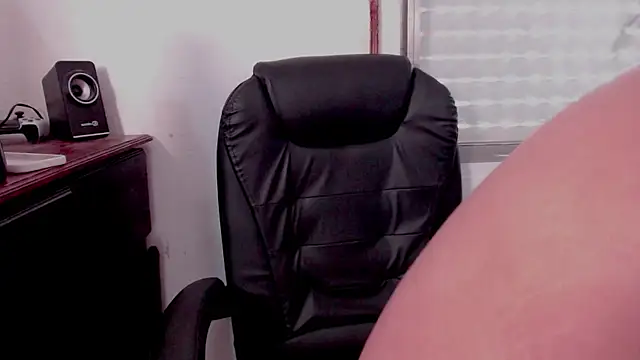 Sofii floyd  online show from October 15, 2:06 pm