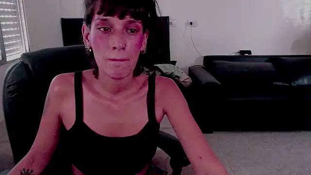 Sofii floyd  online show from October 21, 6:30 pm