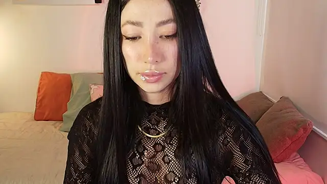 lilyy evanss online show from March 27, 10:20 pm