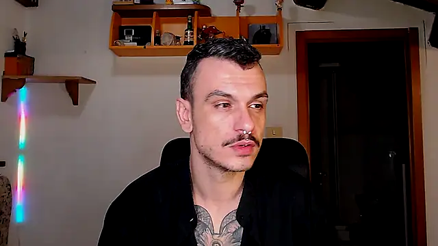 cek 186 online show from February 4, 9:20 pm