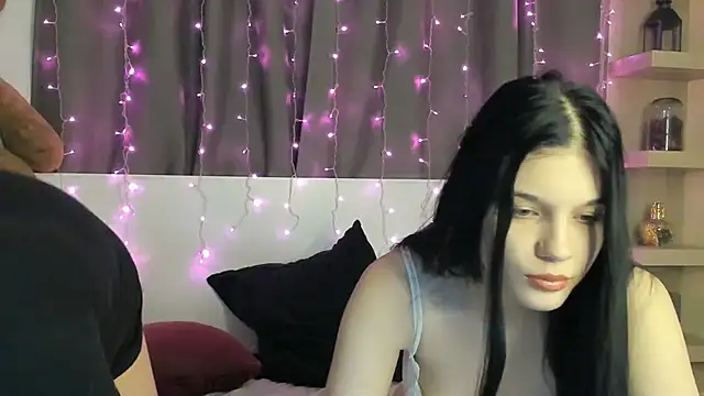 xDeepInLovexx online show from February 28, 7:03 pm