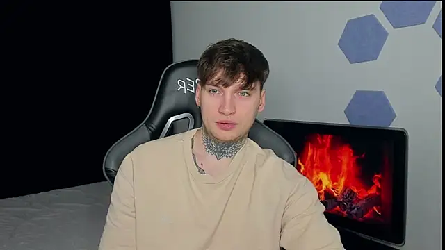 Chris Tyson online show from March 16, 12:12 am