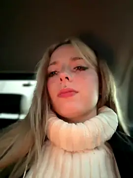 LoraaDoll online show from September 25, 3:49 pm