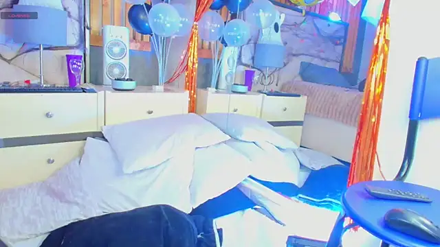 LilyyBigAss online show from October 15, 11:43 am