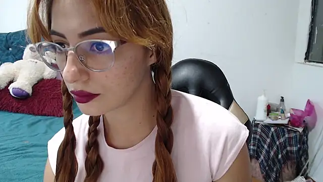 Kate lorens9 online show from April 5, 5:32 pm