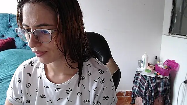 Kate lorens9 online show from April 13, 4:23 pm