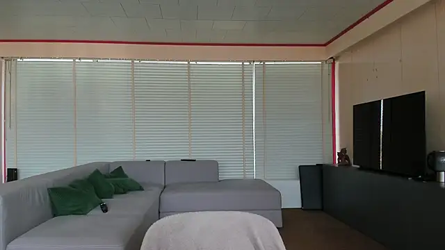 Sheandhim23 online show from February 26, 11:41 am