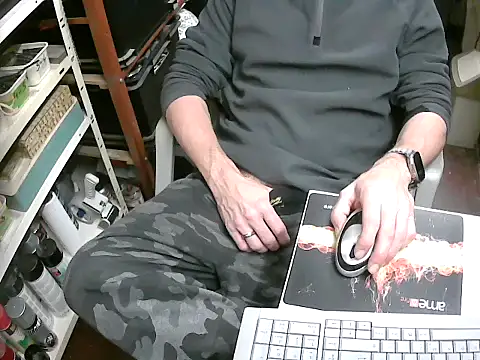 MF-Deutschland online show from December 9, 11:47 am