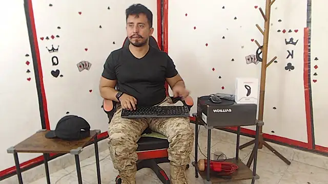 KalethBigDick online show from February 5, 8:11 am