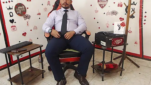 KalethBigDick online show from February 16, 9:15 am