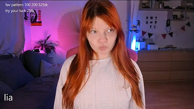 lil lia online show from February 8, 10:35 pm