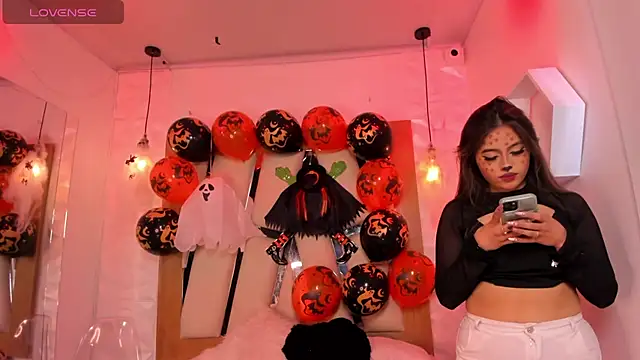 ary cooper  online show from October 31, 1:56 pm