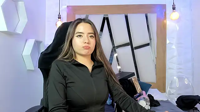 ary cooper  online show from November 27, 1:02 pm