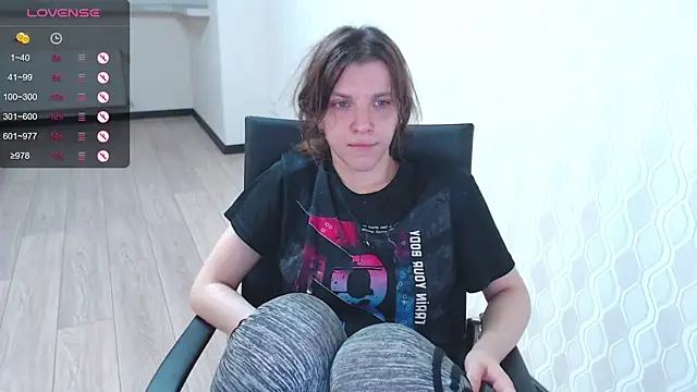 LisaHeart online show from January 3, 10:51 pm