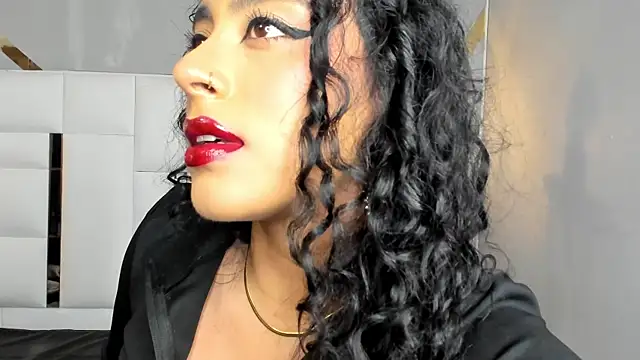 Snapshot of magic_marg chatting on January 6, 8:18 pm magic marg online show from January 6, 8:18 pm