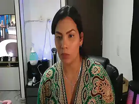 CarolinaRincon online show from March 14, 9:43 pm