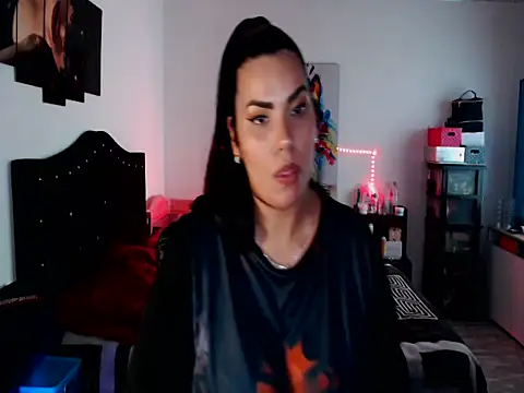 CarolinaRincon online show from October 14, 12:00 am