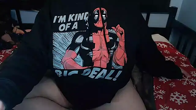 Snapshot of Chloenightmare chatting on December 24, 8:22 am Chloenightmare online show from December 24, 8:22 am