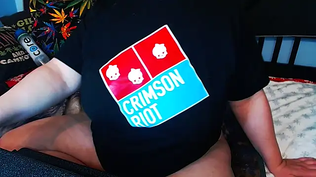 Snapshot of Chloenightmare chatting on February 27, 8:17 am Chloenightmare online show from February 27, 8:17 am