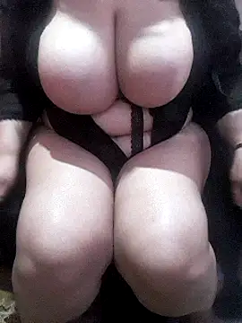 Snapshot of Maria_Sexx chatting on January 5, 5:20 am Maria Sexx online show from January 5, 5:20 am