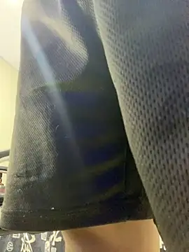 AlejoKhalifa  online show from April 21, 10:54 am