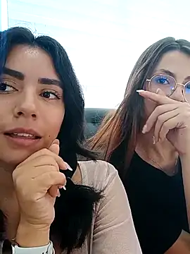 Snapshot of GiiirlPower chatting on March 4, 10:02 am GiiirlPower online show from March 4, 10:02 am
