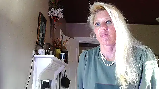 Glamazonx online show from September 23, 1:58 pm