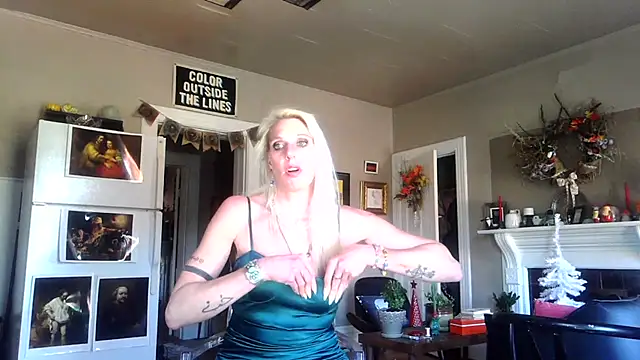 Glamazonx online show from November 12, 10:20 pm