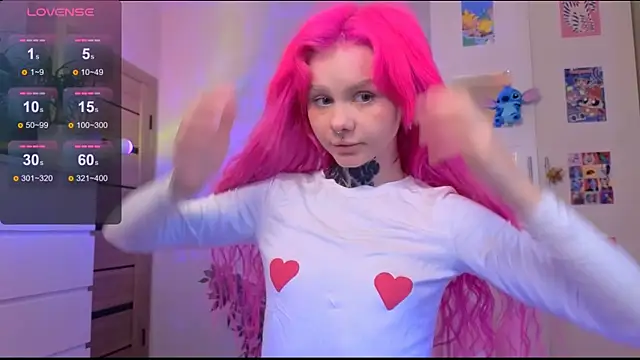 Britney Lynch online show from October 10, 8:08 pm