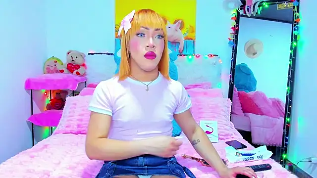 Snapshot of Candy_Candy__ chatting on October 26, 11:31 pm Candy Candy online show from October 26, 11:31 pm