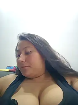 Snapshot of Celeem_ chatting on June 27, 4:50 am Celeem online show from June 27, 4:50 am