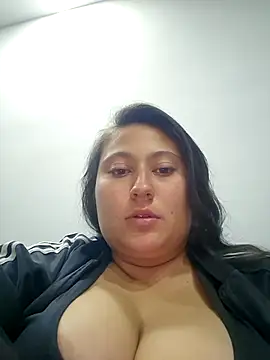 Snapshot of Celeem_ chatting on July 22, 3:53 am Celeem online show from July 22, 3:53 am