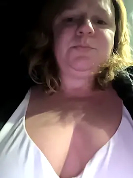 Snapshot of jusichka chatting on March 22, 7:53 pm jusichka online show from March 22, 7:53 pm