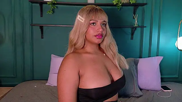 taylor-sexyy online show from February 28, 12:00 am