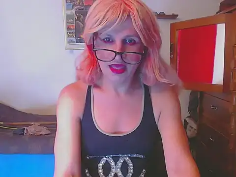 LorenJade online show from February 9, 7:34 am