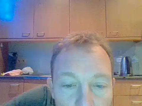 bertolini online show from December 7, 6:15 pm