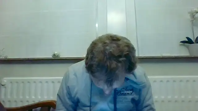 Snapshot of bertolini chatting on May 6, 8:36 pm bertolini online show from May 6, 8:36 pm