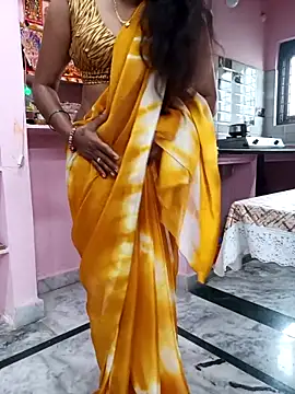 Snapshot of indian-adhaya chatting on November 28, 5:10 am indian-adhaya online show from November 28, 5:10 am